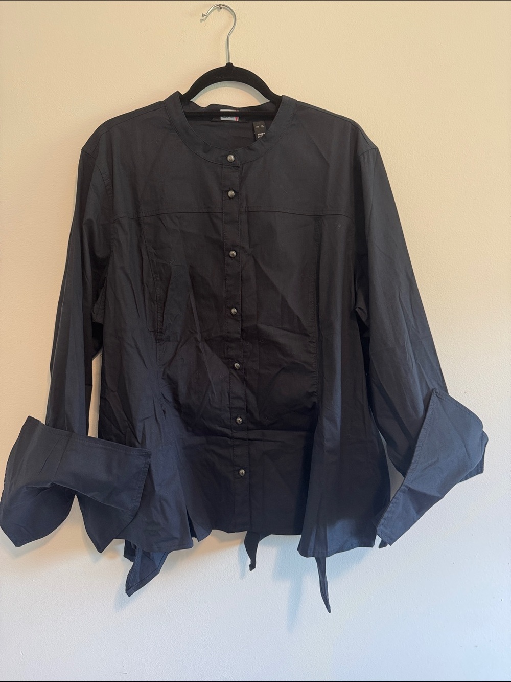 NWT Attitudes by Renee Black Button-Front Handkerchief Hem